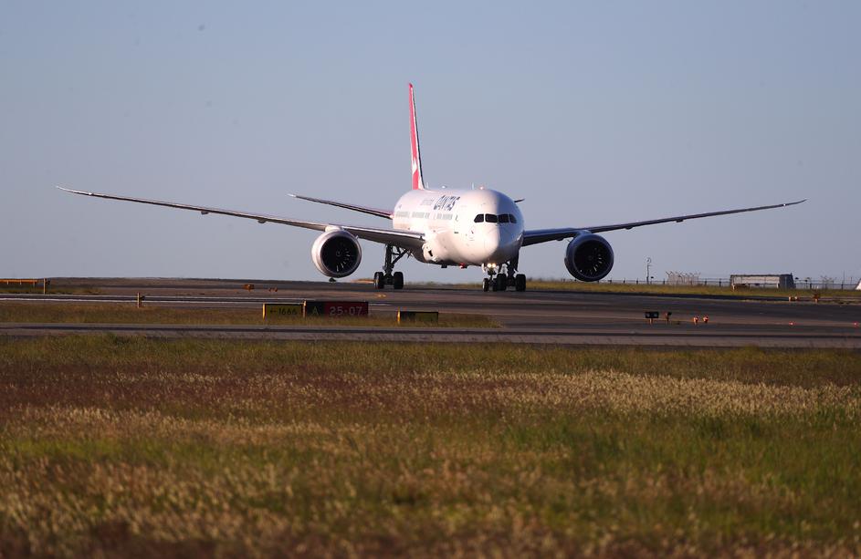 Qantas najdaljši polet letalo boeing