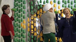 Dilma Rousseff brazilija caxirola sp 2014