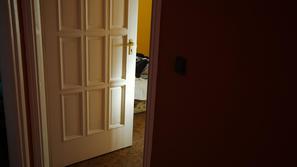 Vlom vlomilec tat tatvina rop ropar vlom kraja