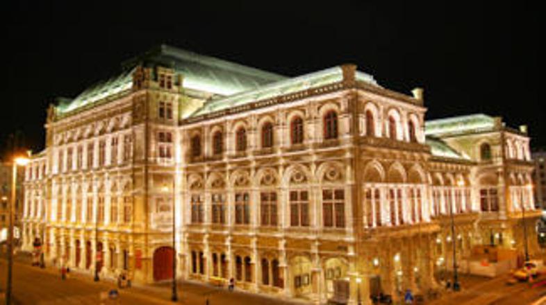 Dunajska operna hiša je bila med letoma 1938 in 1945 v službi nacizma.