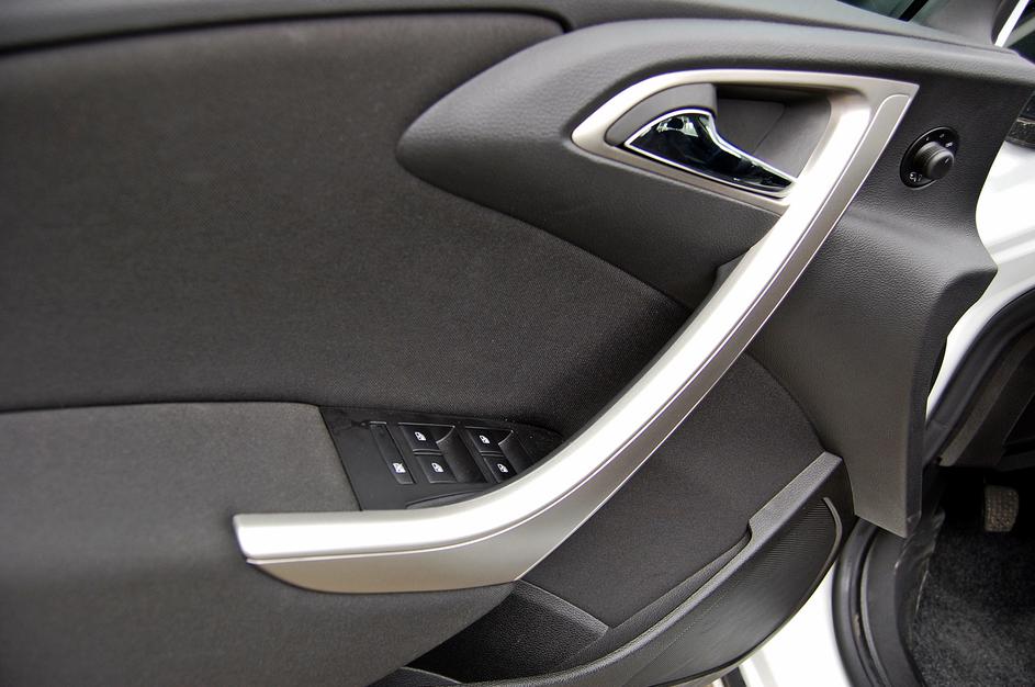 Opel astra 1,6 enjoy