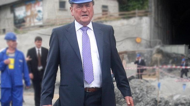 Najbolje plačani menedžer lanskega leta Ivan Zidar je SCT vodil vse od leta 1974