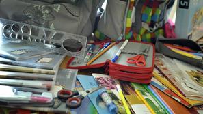 Učbeniki in šolske potrebščine