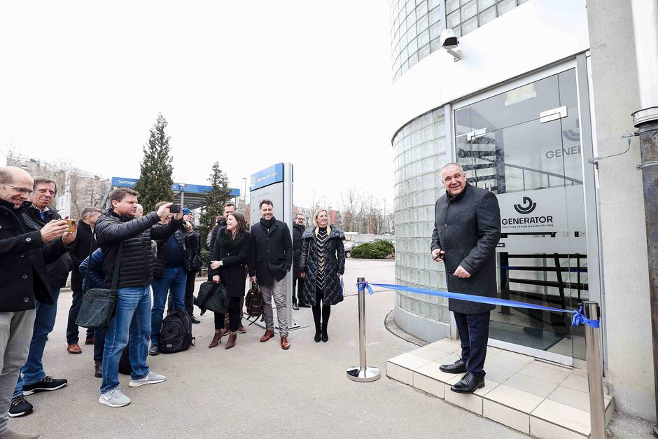 Emil Frey klicni centar, generator idej | Avtor: Saša Despot