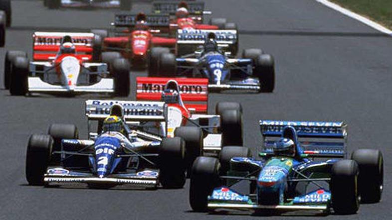 Levo Senna in desno Schumacher. To je bil njun edini dvoboj za zmago.