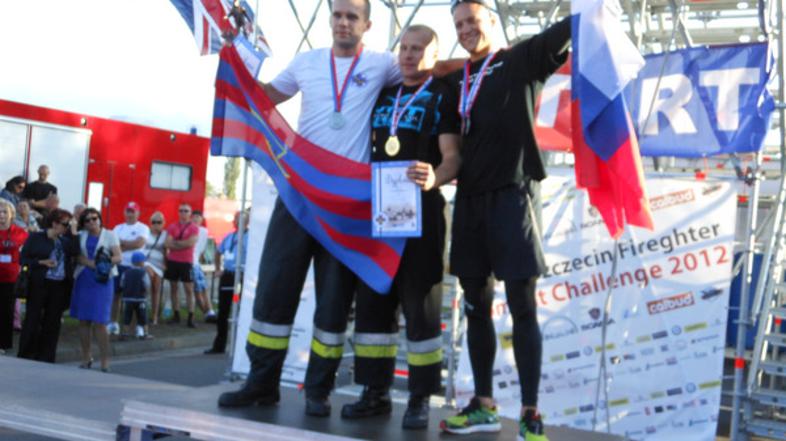 Slovenci uspešni na tekmovanju Firefighter Combat Challenge na Poljskem.