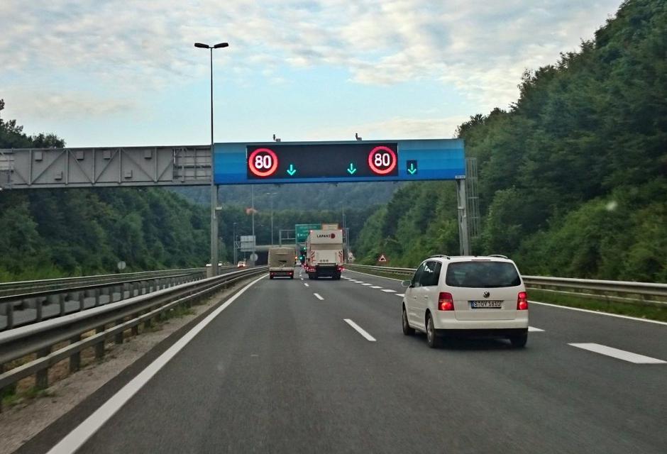 Omejitev na avtocesti | Avtor: A. L. 