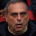 Avram Grant je bil v zadnjem času senca Joseja Mourinha. Na tekmah je sedel za n