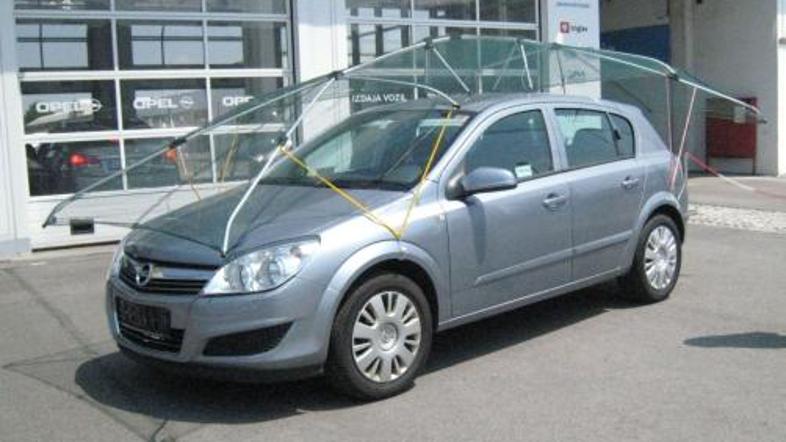 Mrežni sistem je noviteta na našem trgu. Težak je vsega 3,7 kilogramov, zato ga 