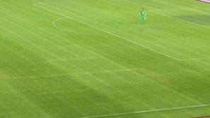 Kljukasti križ na Poljudu