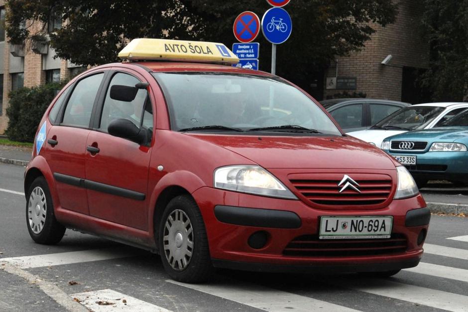 avtošola | Avtor: Dejan Mijović