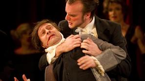 Vito Taufer Pohujšanje vidi predvsem kot univerzalno, brezčasno pravljico, kot n