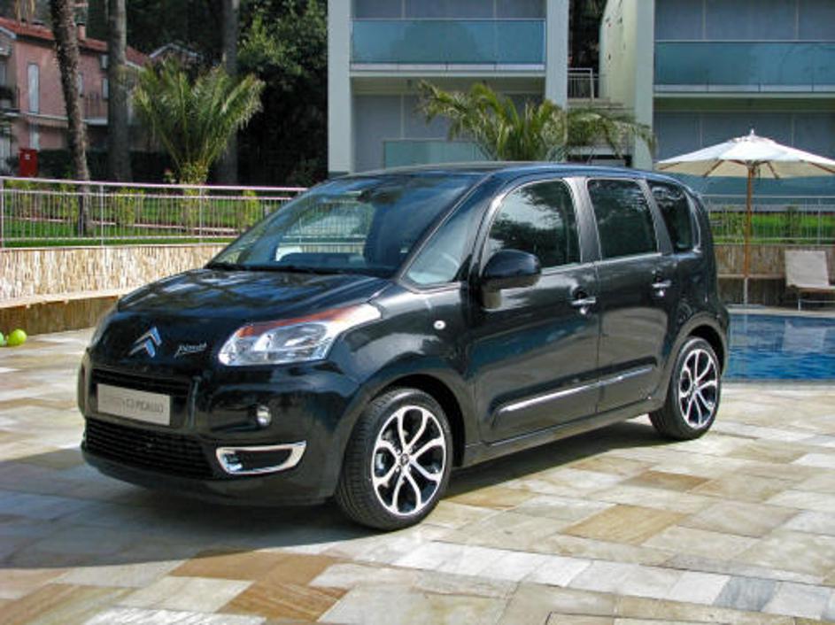 C3 picasso je nedvomno zelo moden avtomobil. V Franciji se prodaja kot vroče žem