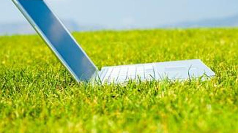 Tipkovnico "rešujejo" Švicarji!