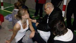 Večina mladih Dancev je staknila praske in modrice. Vsi pa so močno pretreseni.