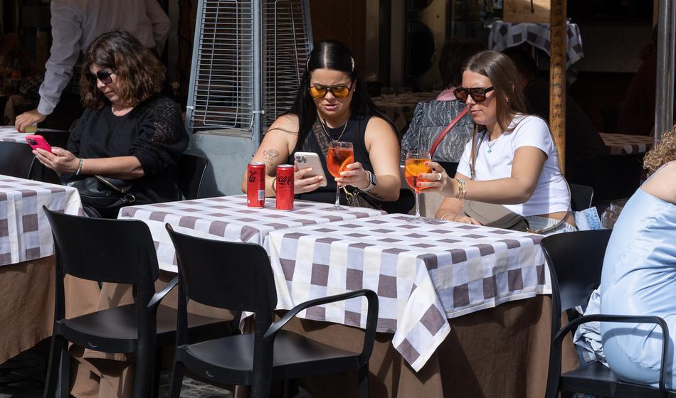 Tako v Italiji plahtajo turiste
