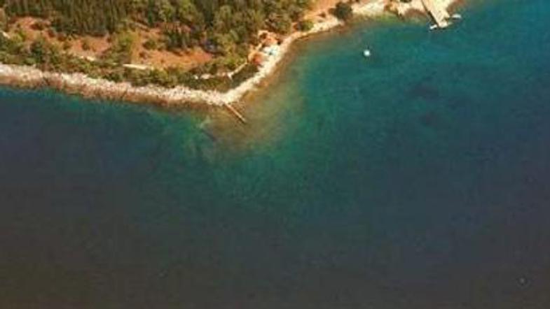 Želeli so priklicati pomoč, a so povzročili požar.