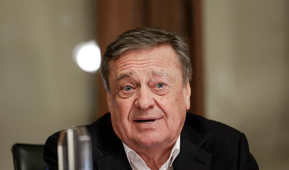 Janković napovedal "konkreten dvig" cen parkiranja