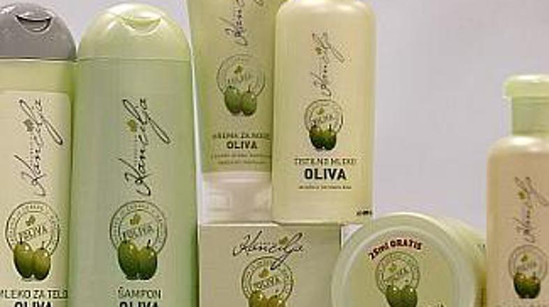 Trije paketi kozmetike Kancilja so podeljeni!