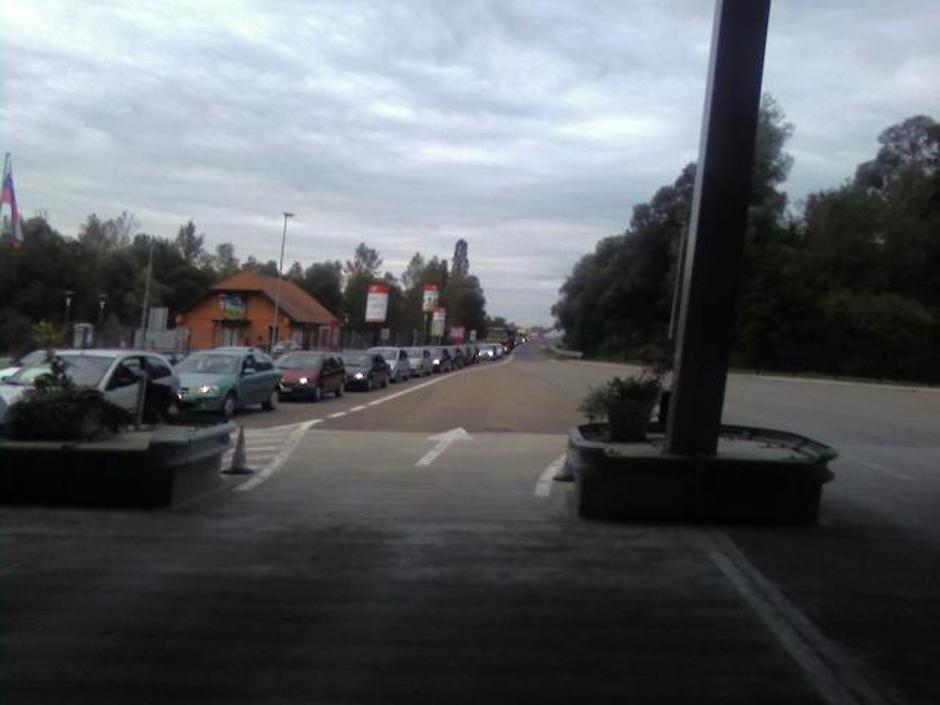 stavka policistov, peti%C5%A1ovci | Avtor: Žurnal24 main