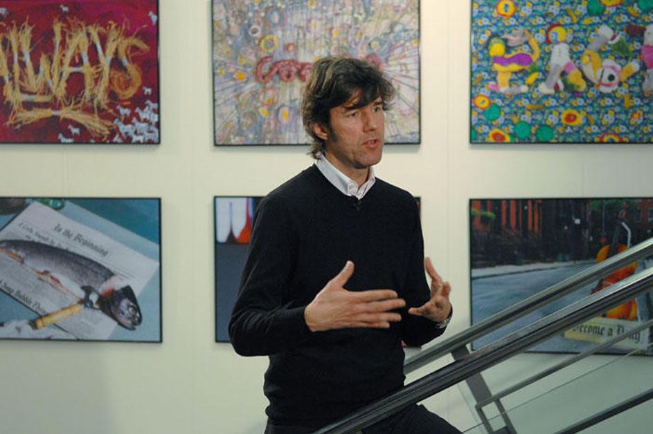 Stefan je oblikoval ovitke zgoščenk legendarnih Rolling Stonesov, Davida Byrna, 