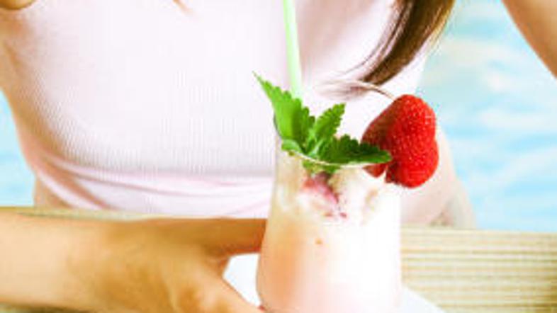 Za malico pripravite napitek iz svežega sadja.