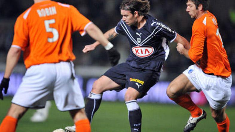 Boštjan Cesar je v dresu Grenobla odigral celo tekmo.