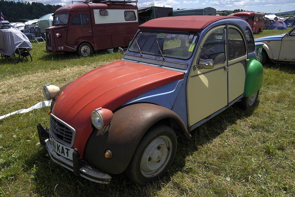 Svetovno srečanje citroën 2CV spaček Postojna | Avtor: Matija_Janežič