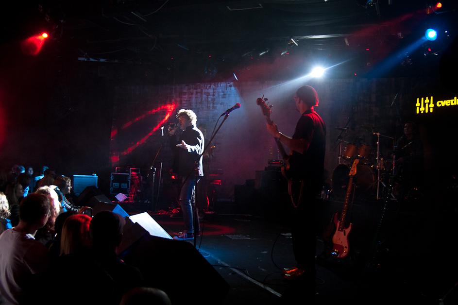 Crvena Jabuka napolnila Cvetličarno